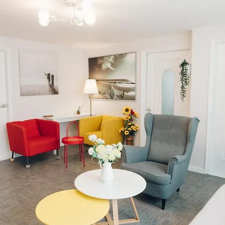 For Family Group, 4Min To Seoul Station Apartment