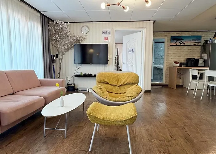 Apartment For Family Group, 4min To Station Seoul