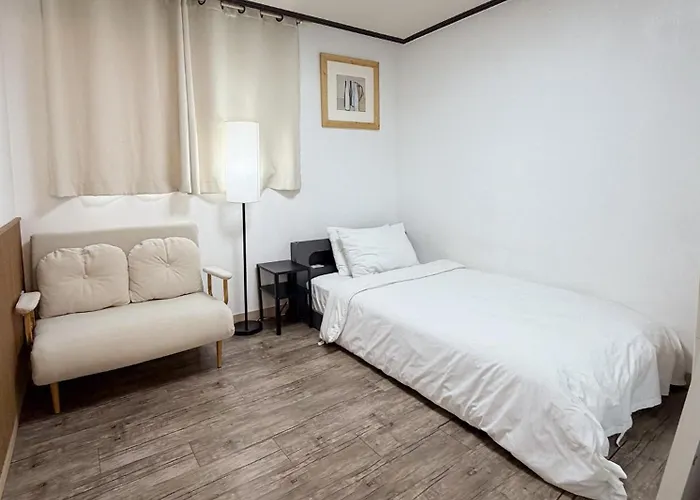 Apartment For Family Group, 4min To Station